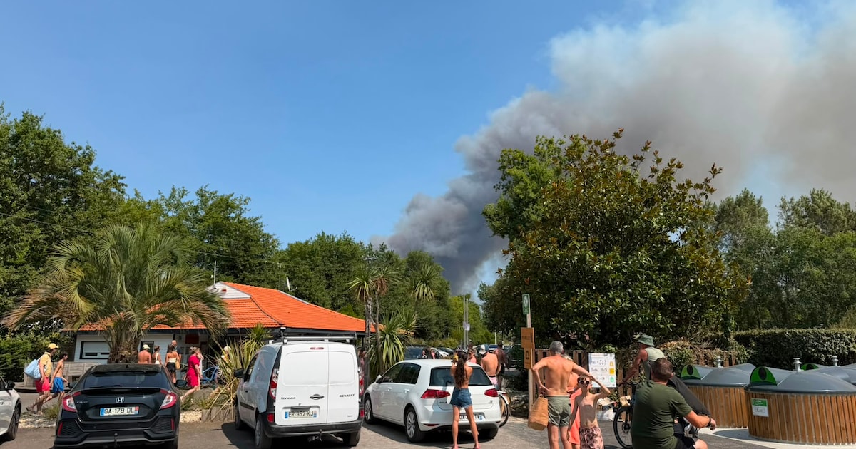 Benjamin (38) uit Schelle halsoverkop geëvacueerd voor bosbranden nabij Bordeaux: “Om 3.30 uur opges
