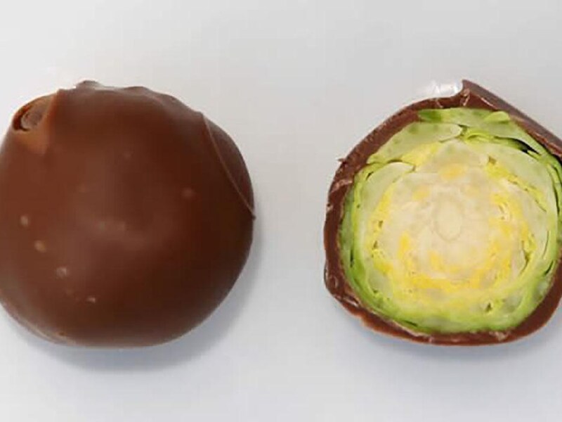Van buiten lijkt het op lekkere chocolade, maar binnenin zit een spruitje.