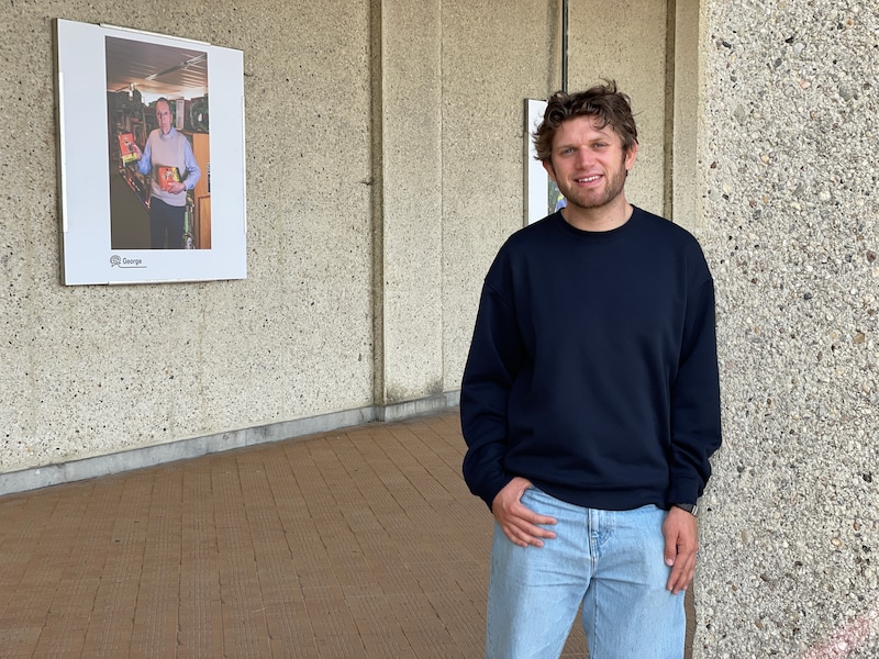 Nathan (26) fotografeert Oostendenaars met dementie in hun ‘Habitat’: volg hier al het nieuws aan onze kust
