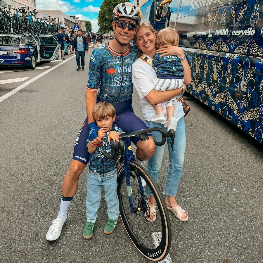 EXCLUSIEF. Sarah De Bie, mevrouw Van Aert, over de Vuelta, haar tweede  kinderboek en haar gezin: “Hoop dat we onze portie pech nu wel hebben  gehad” | Foto | hln.be