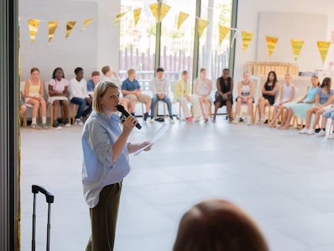 Directeur Siel Verbeurgt kijkt het schooljaar hoopvol tegemoet.