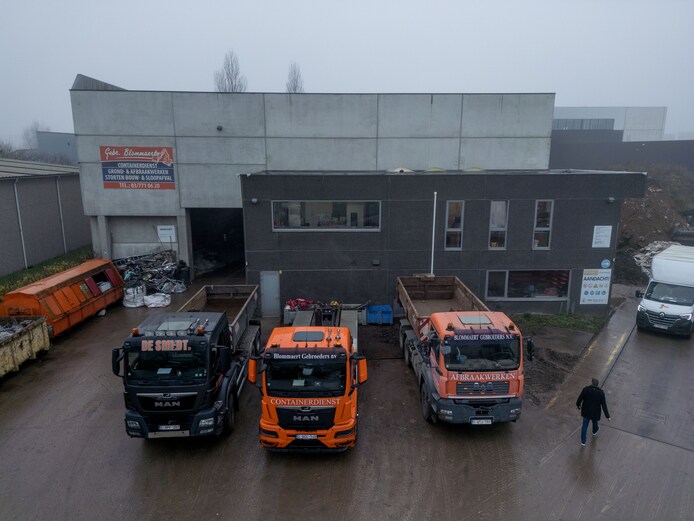 De Smedt Containerdienst neemt Gebroeders Blommaert over: “Beter ...