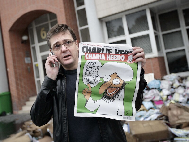 De redactie van Charlie Hebdo, in Parijs, was vorig jaar in november het doelwit van een aanslag na de publicatie van een karikatuur van de profeet.