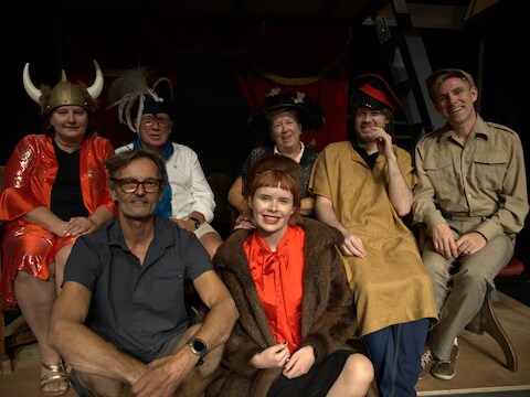 Regisseur Danny Timmermans en de cast van Lady Agatha 