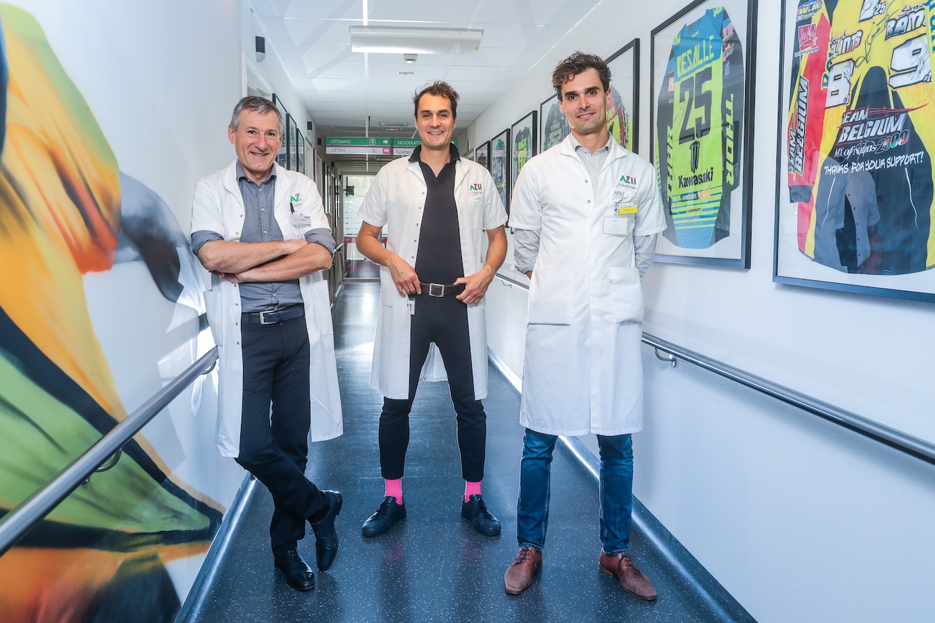 PORTRET. Na de crash belandde Wout Van Aert op hun operatietafel: dit ...
