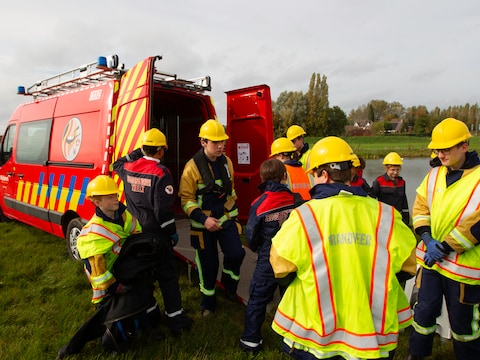 Archiefbeeld (2024) van een leerweekend bij Jeugdbrandweer Tielt.