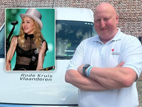 Kristof Vlaeyen (43) komt al meer dan 20 jaar naar Rock Werchter als vrijwilliger voor het Rode Kruis. Inzet: een archiefbeeld van Madonna tijdens een concert op Werchter.