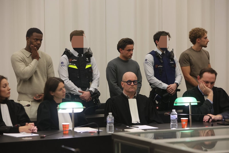 De drie verdachten Romy Pengel (22), Levinio Nieto (21) en Kyano Broeckx (22) krijgen 15 jaar effectieve celstraf voor de moord op David Polfliet.