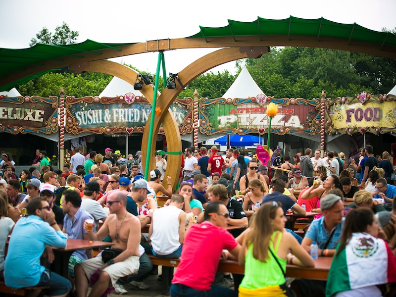 Testaankoop wil dat betalen op festivals consumentvriendelijker wordt