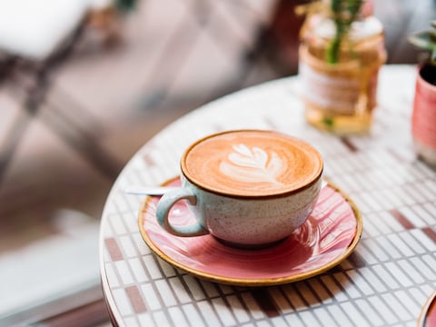 Goed nieuws voor koffieliefhebbers: tot 47 procent minder kans op leverkanker bij vijf kopjes per dag