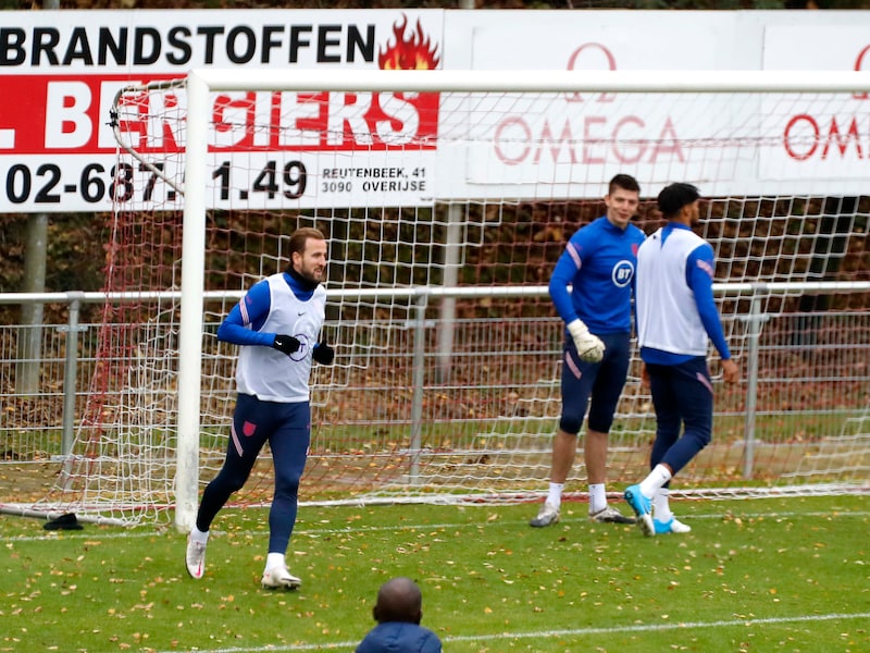 Harry Kane (links) zes jaar geleden tijdens een training met de nationale ploeg op het veld van Tempo Overijse.