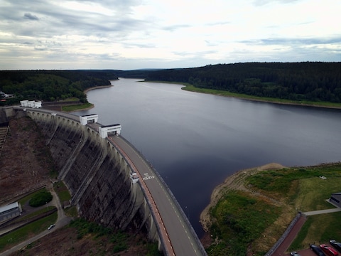 De Vesder-dam in Eupen op 18 juli. Er zou te laat beslist zijn om deze te openen.