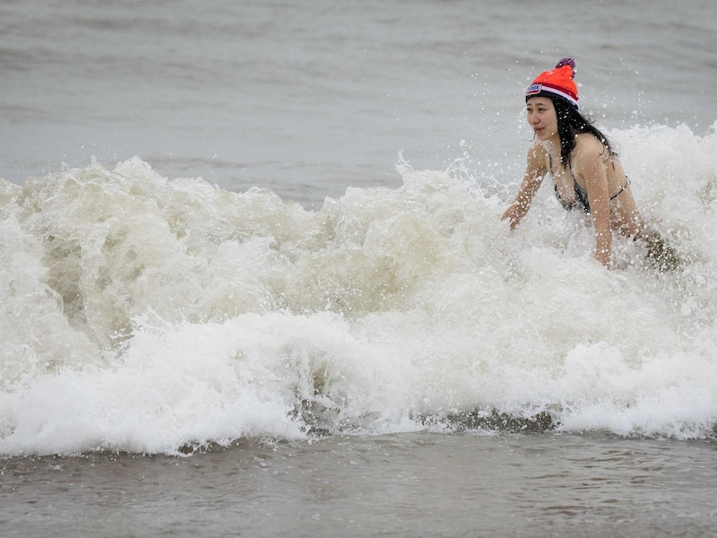 Nieuwjaarsduik in de Noordzee.