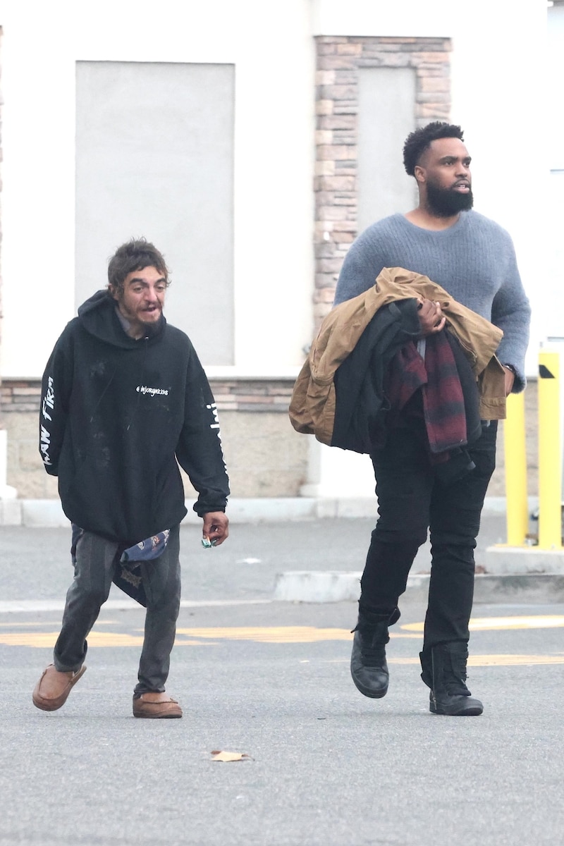 Tylor Chase met Daniel Curtis Lee. 