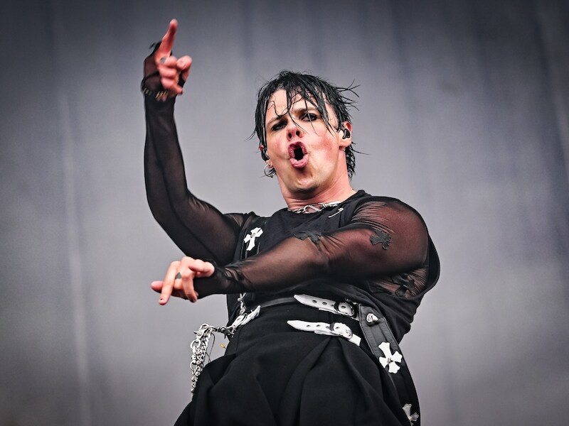 Yungblud vervangt Kings of Leon op Rock Werchter