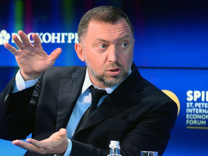 Russisch bedrijf is plots 3,5 miljard euro (!) minder waard na Amerikaanse sancties: aluminiumprijs schiet omhoog