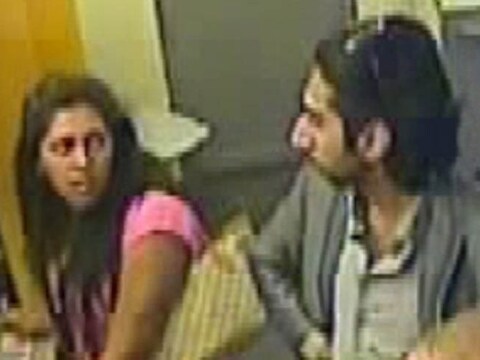 Het Brussels parket gaf in juni dit bewakingsbeeld vrij van een shoudersurfer in een bank in Ukkel.