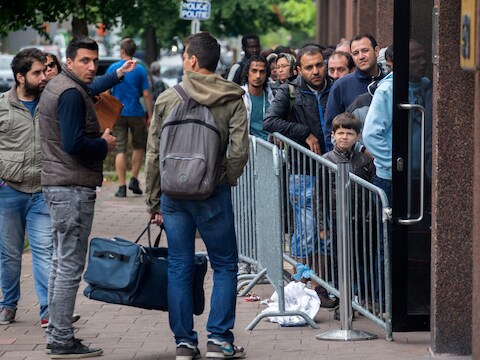 280 asielzoekers konden vandaag geen aanvraag doen bij de Dienst Vreemdelingenzaken.