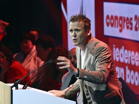 De aanscherping werd beslist op een congres dat de vakbond deze week organiseerde.
