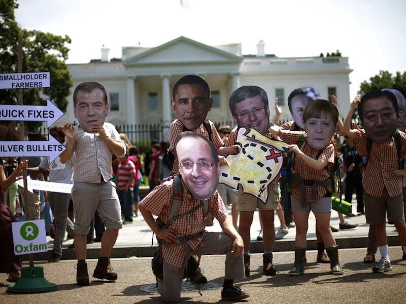 Bij deze demonstranten in Washington zijn de nieuwe gezichten al goed ingeburgerd.
