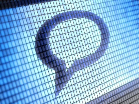 Het vonnis lijkt slecht nieuws voor internetbedrijven en websites, die altijd hebben aangevoerd dat ze als 'uitgever' niet rechtstreeks verantwoordelijk zijn voor de gebruikersinput op hun sites.