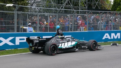 Einde verhaal voor kwade George Russell, WK-leider Kimi Antonelli op weg naar zege