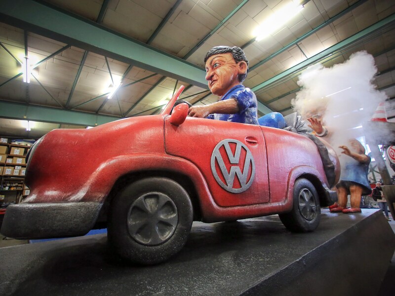Een toepasselijke praalwagen voor het carnaval in Mainz, Duitsland.