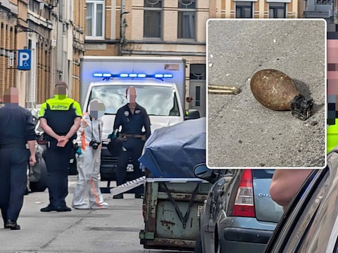 Dovo moest een Joegoslavische granaat (inzet) onschadelijk maken in Borgerhout. Het labo kwam ter plaatse voor onderzoek.