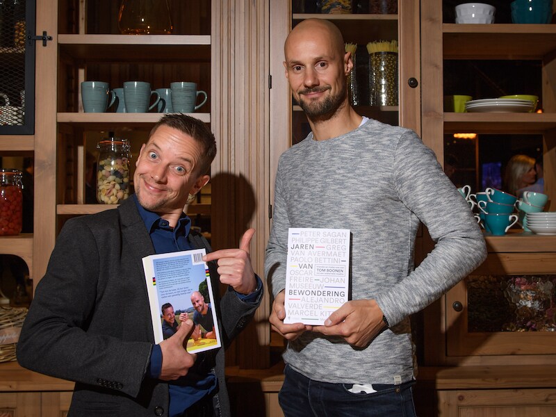 Tom Boonen stelt boek 'Jaren van Bewondering' voor én onthult dat hij dicht bij functie binnen Quick.Step Floors staat
