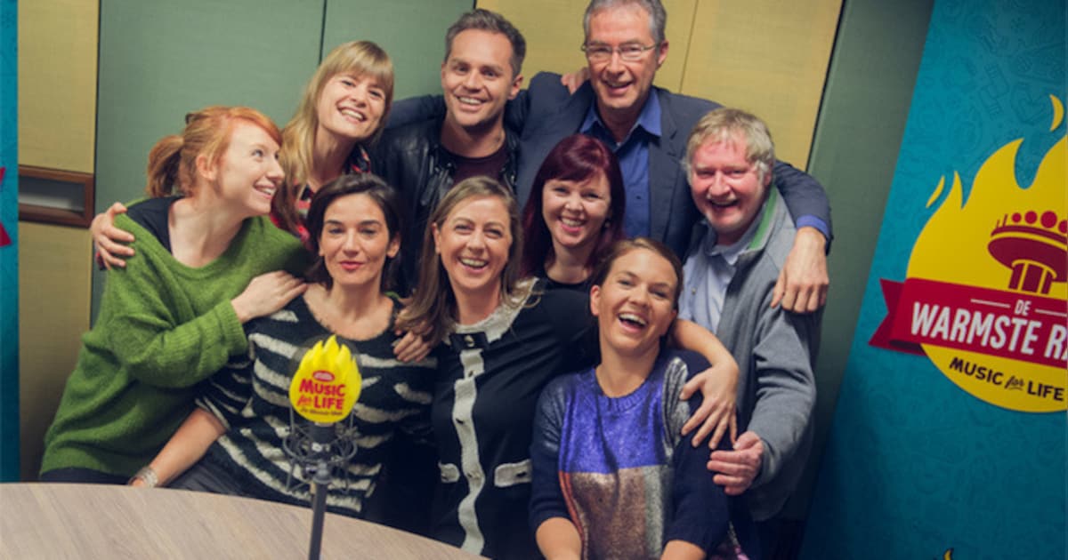 De gezamenlijke radio-uitzending op de slotdag van De Warmste Week 2015.