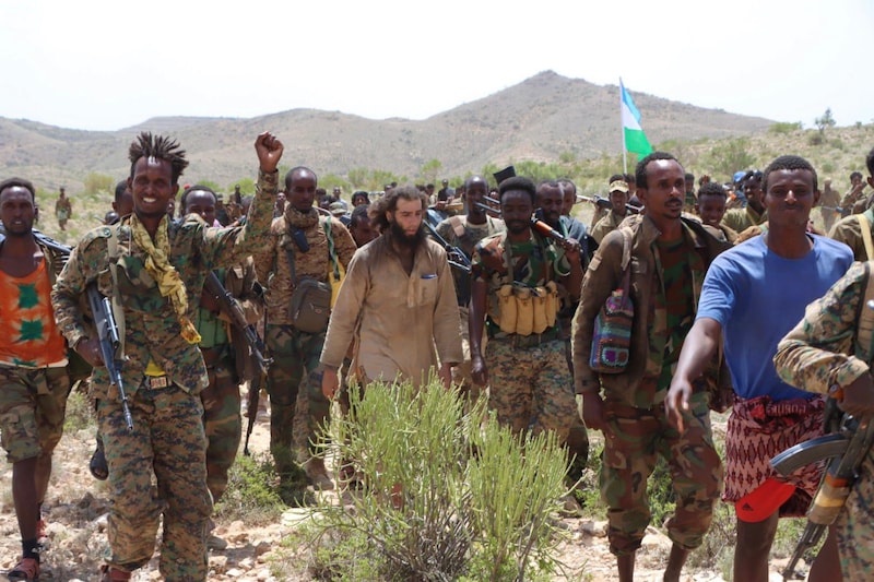 Attar fue arrestado mientras se dirigía a buscar agua.