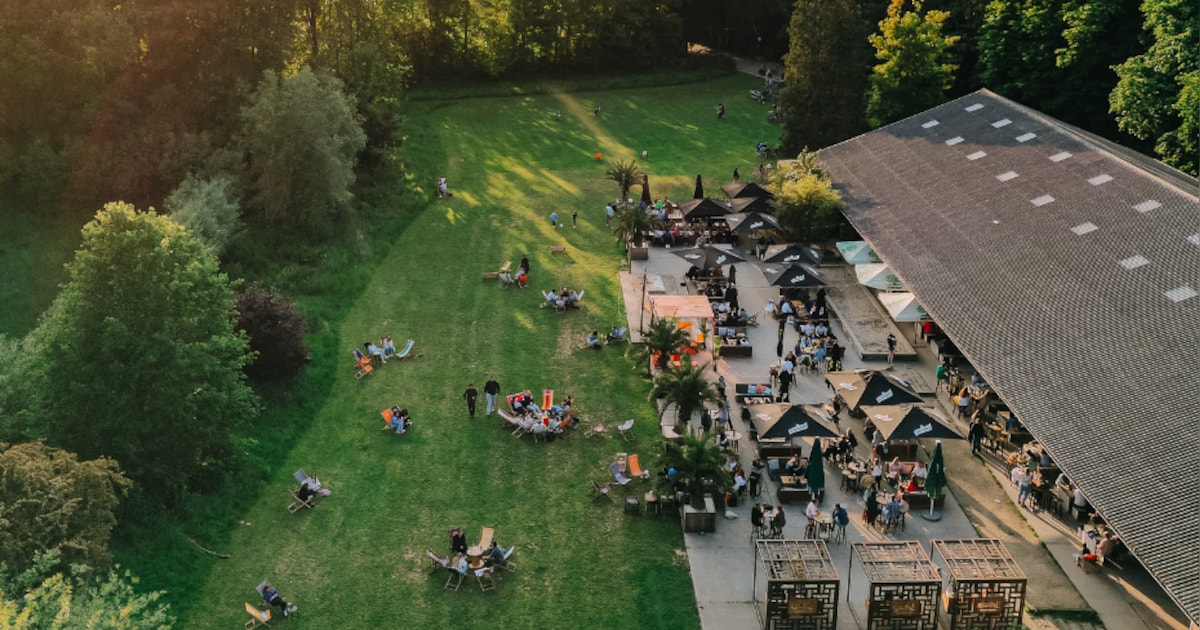 Bar Brial organiseert Closet Cleaning Market in Fort 4