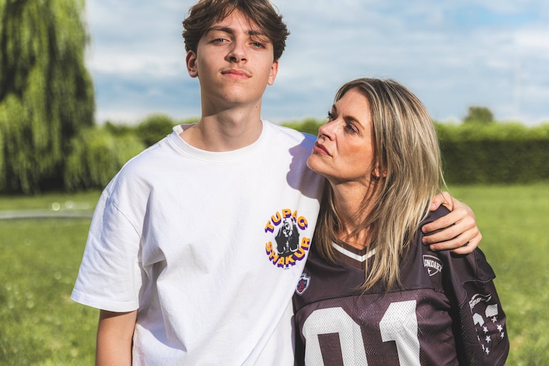 Karen Damen en haar zoon Sky