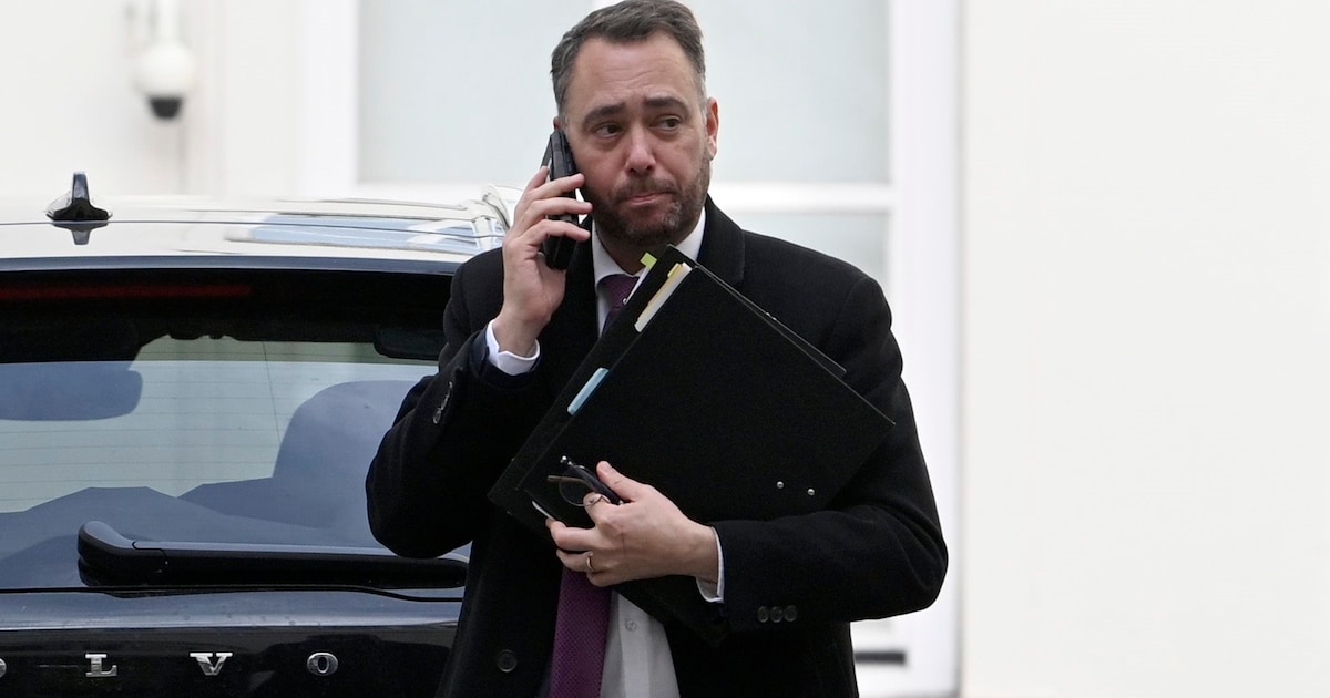 Vliegtuig met minister Prévot aan boord maakt onvoorziene landing op Sint Maarten