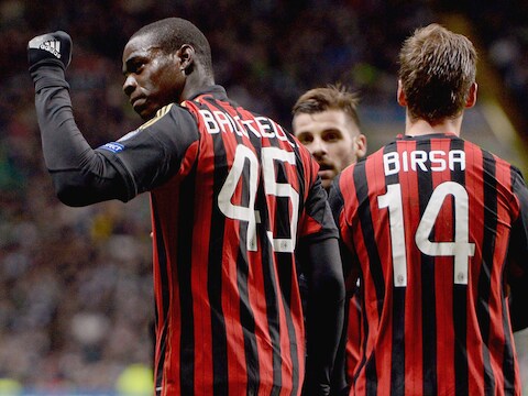 Balotelli zoals we hem wél kennen.