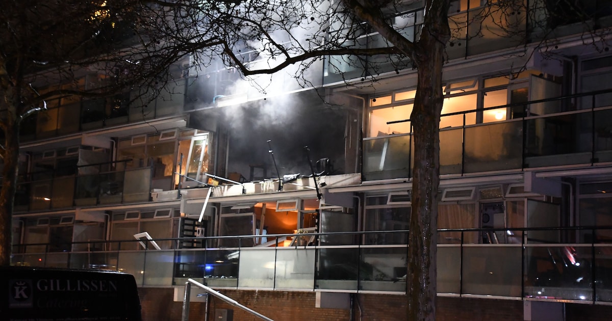 Drie gewonden bij explosie en brand in seniorenflat in Nederlandse Vlissingen
