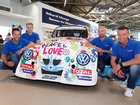 Van Gucht en Kumpen links, Boonen en Longin rechts.