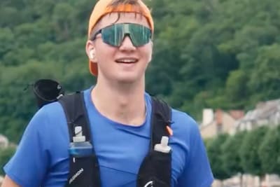 18 uur en 49 minuten: prins Gabriël loopt 100 kilometer tijdens Trail Godefroy in Bouillon