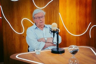 Jan Van Rompaey liet veel geld liggen voor VRT-carrière: “Tickets naar Monaco of Nice lagen klaar, maar ik was te laf”