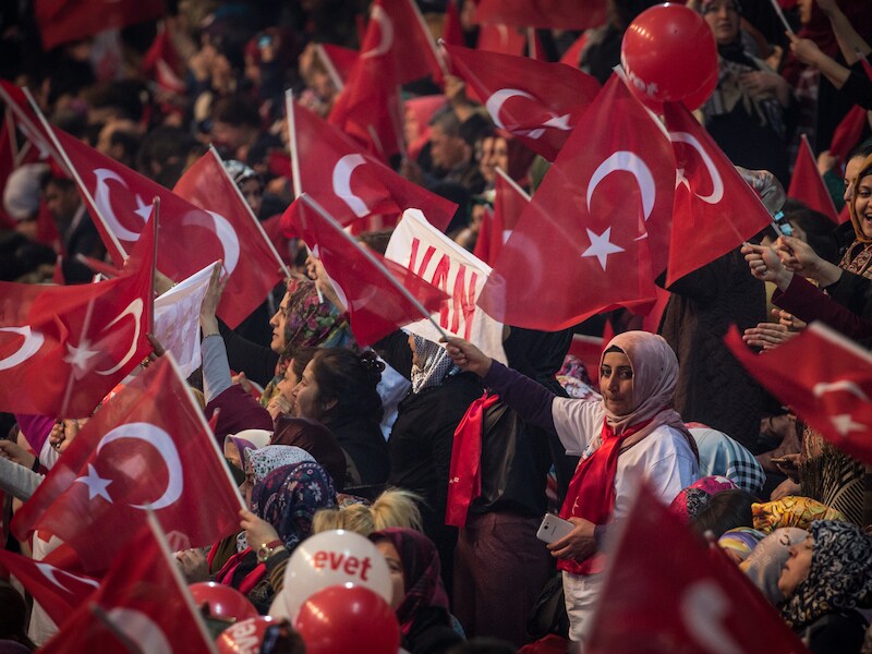 Aanhangers van Erdogans AKP-partij op een bijeenkomst in Ankara.
