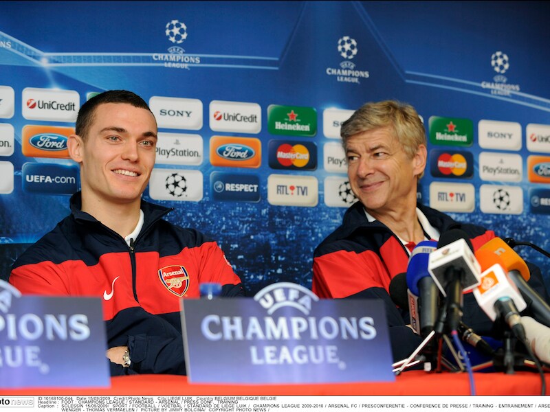 Vermaelen en Wenger, hier op archiefbeeld, hebben vertrouwen in een betere afloop tegen Bayern.