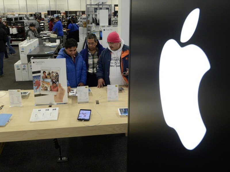Klanten in een Amerikaanse Apple Store.