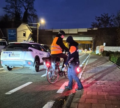 Man (32) haalt snelheid van ruim 25 km/u met elektrische fiets, al moet hij daar wel érg weinig moeite voor doen