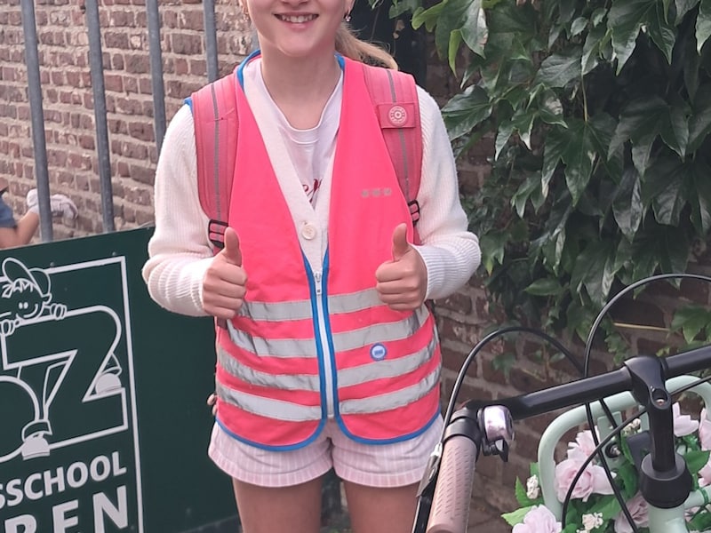 Adele uit Deinze begint aan haar laatste jaar in de basisschool