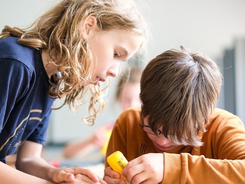 In de Junior Techniekacademie kan je de wereld van techniek ontdekken.