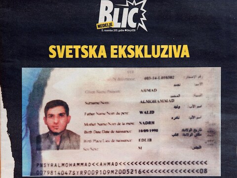 Het paspoort van terrorist Ahmad Almohammad, die als vluchteling naar Europa was gereisd.
