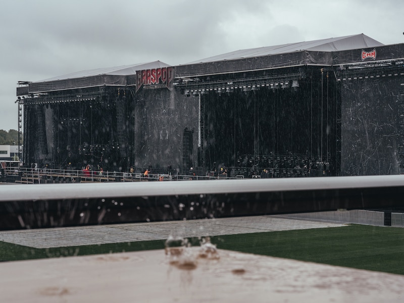 Graspop activeert noodplan: programma woensdagavond afgelast en parkings gesloten