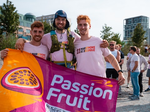 Bram (27), Glynn (28) en Tuur (25) arriveren zondagavond in Antwerpen na elf marathons.