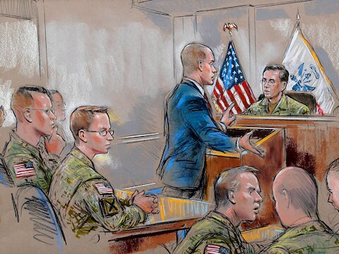 Bradley Manning is de tweede jongeman van links te beginnen.
