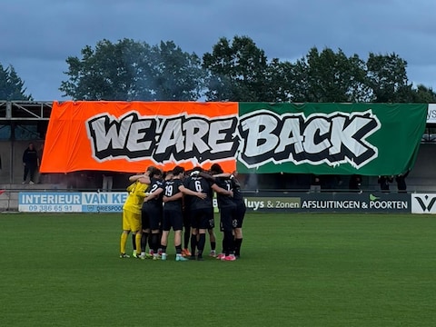 De tifo van Collectief 9800. 